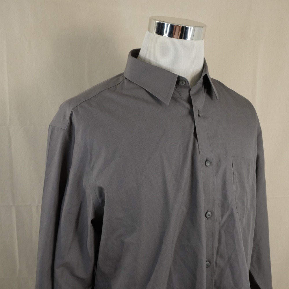 UNTUCKit XL Relaxed Fit Wrinkle Free Button Front Shirt Gray 100% Cotton Mens